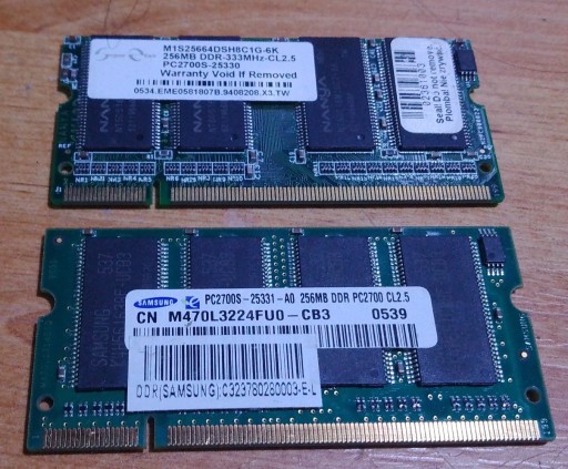 Zdjęcie oferty: Pamięci DDR PC-2700 256MB. 2 sztuki. Różne.