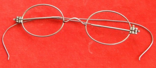 Zdjęcie oferty: Okulary druciaki damskie 1920-39 oprawki