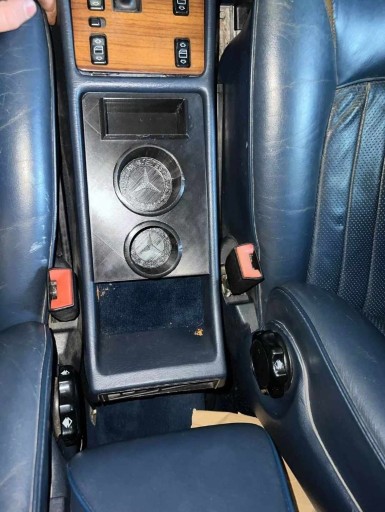 Zdjęcie oferty: Cup holder Mercedes w126 S-ka uchwyt na kubki kawę