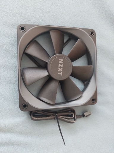 Zdjęcie oferty: Wentylator NZXT 120mm 4pin od Krakena 