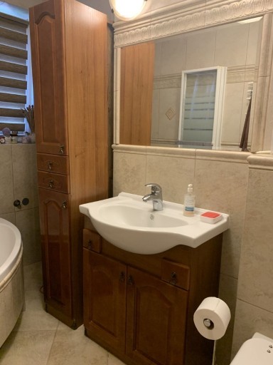 Zdjęcie oferty: Umywalka 75cm (bez baterii) + szafka + slupek