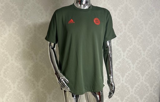 Zdjęcie oferty: Koszulka Męska Adidas Bayern Monachium rozmiar. L 