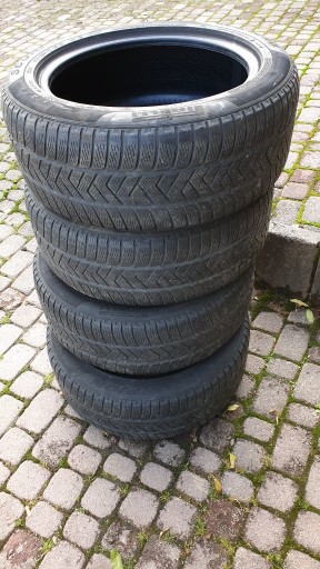 Zdjęcie oferty: Opony zimowe 255/50 r19 Pirelli Scorpion