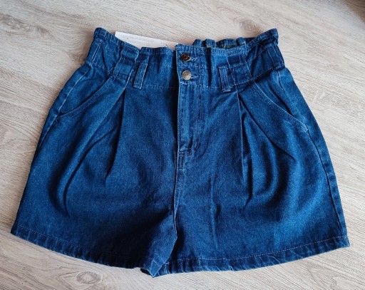 Zdjęcie oferty: Szorty, krótkie spodenki jeansowe wysoki stan M 38