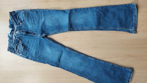Zdjęcie oferty: Spodnie jeansowe Zara dziewczynka 152 cm 