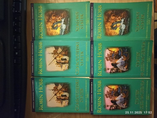 Zdjęcie oferty: Robin Hobb  KUPCY I ICH ŻYWOSTATKI