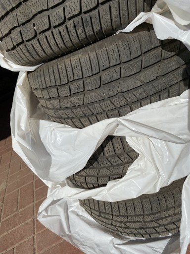 Zdjęcie oferty: Opony zimowe Continental 225/55r17 komplet 4  7mm