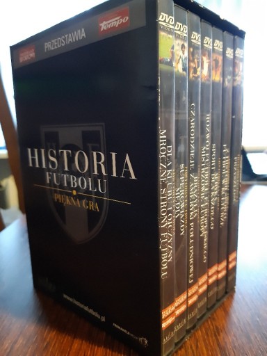 Zdjęcie oferty: Historia futbolu Piękna gra 7 płyt DVD