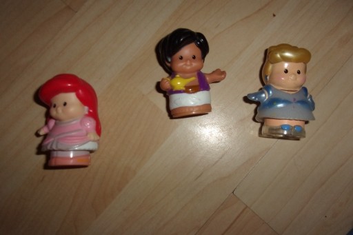 Zdjęcie oferty: little people figurki dźwiękowe fisher price allad