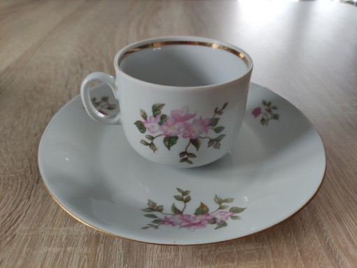 Zdjęcie oferty: Komplet kawowy filiżanka i spodek porcelana Chodzież 