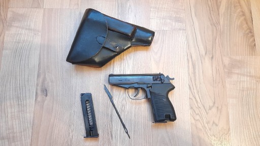 Zdjęcie oferty: Pistolet P-83 STARE DEKO PCU