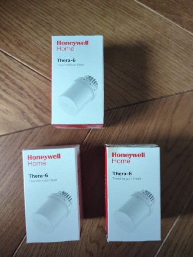 Zdjęcie oferty: Głowica termostatyczna (3 sztuki) Thera-6