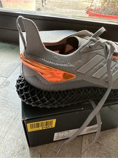 Zdjęcie oferty: Adidas X90004D r.39 1/3