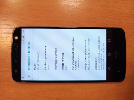 Zdjęcie oferty: Motorola Moto Z Xt1650-03 - smartphone cały zestaw