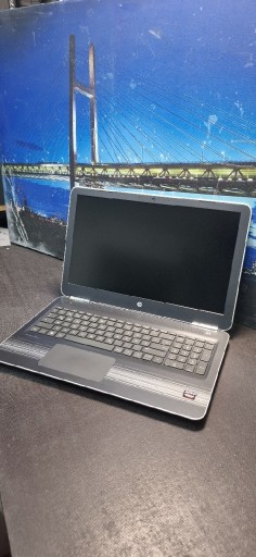 Zdjęcie oferty: HP Pavilion 15 + zasilacz