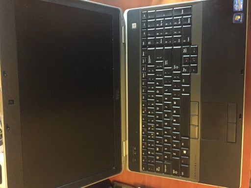 Zdjęcie oferty: Dell Latitude E6530 uszkodzony