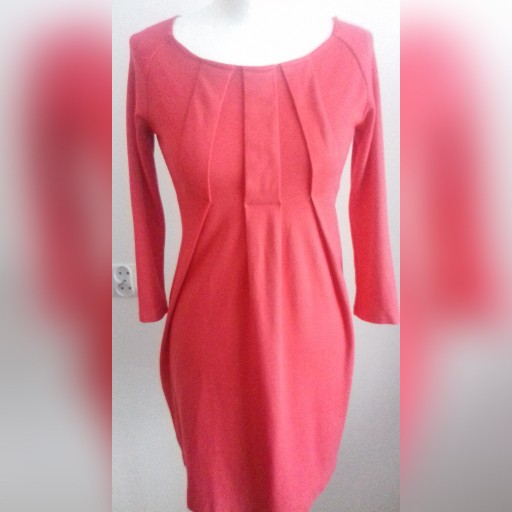 Zdjęcie oferty: Sukienka z dzianiny kolor czerwony roz36 S