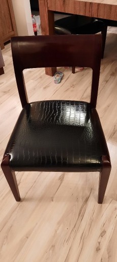 Zdjęcie oferty: Niepowtarzalne krzesła do pokoju