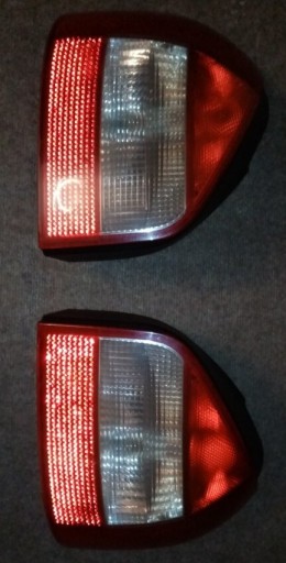 Zdjęcie oferty: Audi a3 s3 8l lampy tył lewa prawa ORGINALNE 