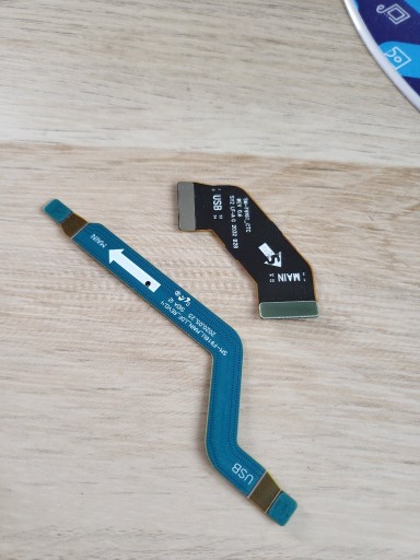 Zdjęcie oferty: Taśmy łączące płytę główną z płytą USB Z Fold 2