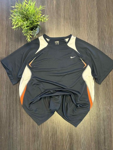 Zdjęcie oferty: Koszulka Nike Running Fit