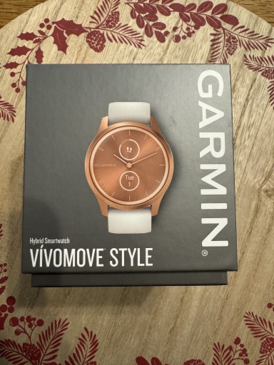 Zdjęcie oferty: Smartwatch Garmin Vivomove Style na gwarancji 