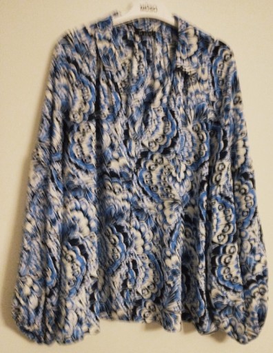 Zdjęcie oferty: Piękna bluzka ET VOUS 48