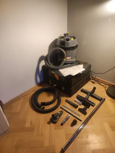 Zdjęcie oferty: Odkurzacz przemysłowy Karcher 