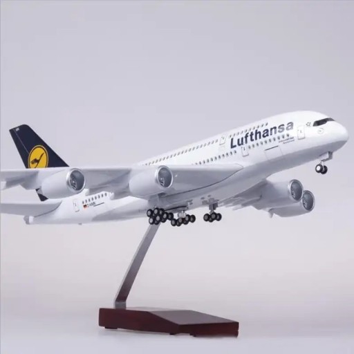 Zdjęcie oferty: Model samolotu LUFTHANSA skala 1:80! HIT!!50 cm