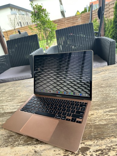 Zdjęcie oferty: MacBook Air m1 2023r