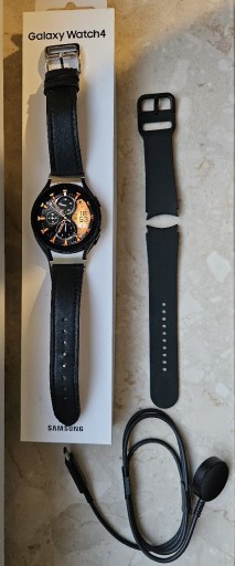 Zdjęcie oferty: Smartwatch Galaxy Watch 4 44mm Black