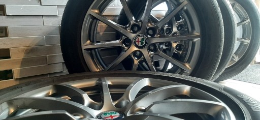 Zdjęcie oferty: Alufelgi do Alfa Romeo 17 z opo...