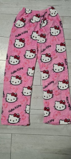 Zdjęcie oferty: Spodnie Hello Kitty pluszowe