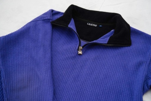 Zdjęcie oferty: Sweter w stylu 90tych półgolf XXS