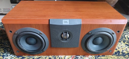 Zdjęcie oferty: Kolumna centralna JBL LX2000C 