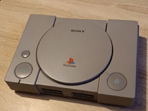 Zdjęcie oferty: Konsola PS1 PSX SCPH-9002 komplet 