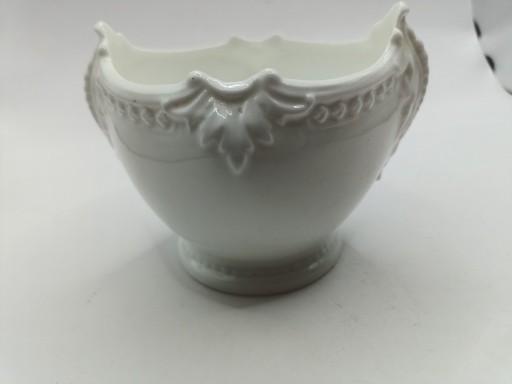 Zdjęcie oferty: Cukiernica porcelana biała ANGLIA Coalport
