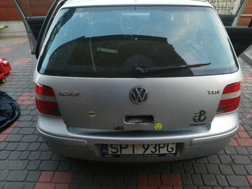 Zdjęcie oferty: Klapa bagażnika VW Golf 4