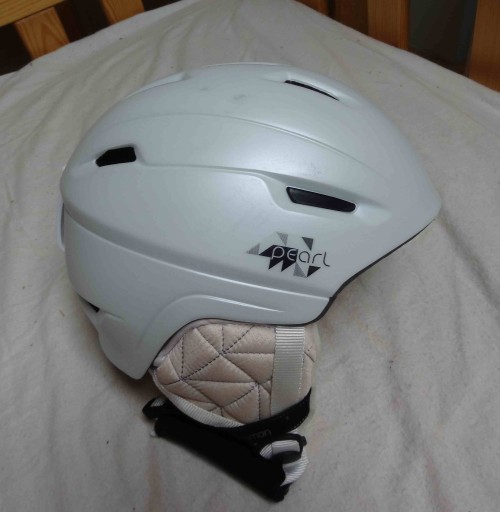 Zdjęcie oferty: Kask narciarski Salomon Pearl 53-56cm / S / 385gr