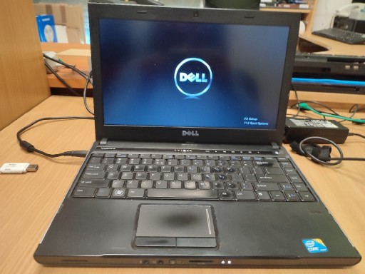 Zdjęcie oferty: Laptop Dell vostro 3300 i5 4gb 1000gb dysk