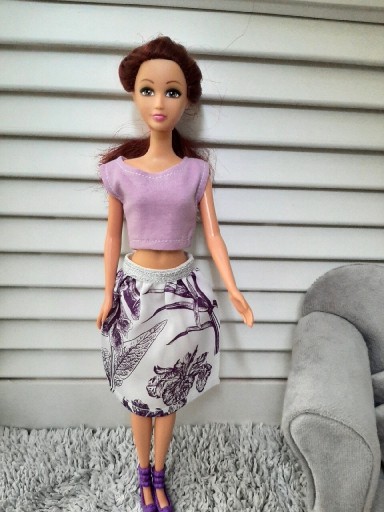 Zdjęcie oferty: Zestaw ubranek dla lalki Barbie