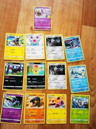 Zdjęcie oferty: Karty do gry w Pokemony STAGE 1 + HOLO COSMOEM