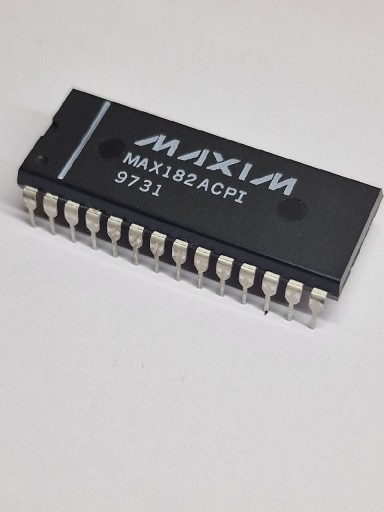 Zdjęcie oferty: #922 Układ scalony MAX182ACPI