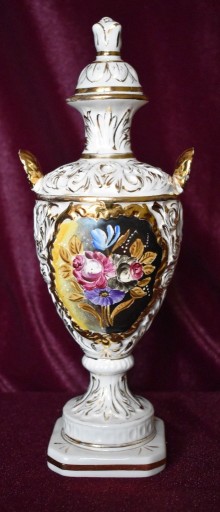 Zdjęcie oferty: Porcelanowa Amfora – CAPODIMONTE