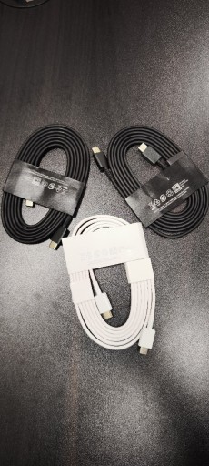 Zdjęcie oferty: Przewód USB do Samsung Szybkie ładowanie , 1.8 metra kolory : biały ,czarny