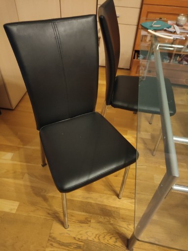 Zdjęcie oferty: Stół szklany z 6 krzesłami komplet