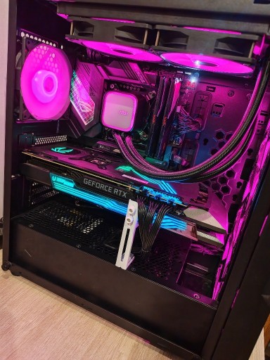 Zdjęcie oferty: Komputer gamingowy | i5 13600Kf, 32GB DDR5, RTX 3070Ti, 1TB NVME, AIO