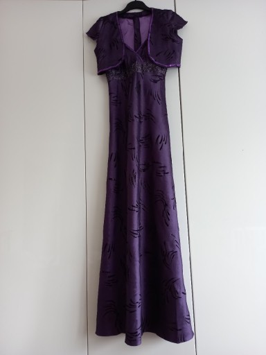 Zdjęcie oferty: Długa suknia fioletowa 