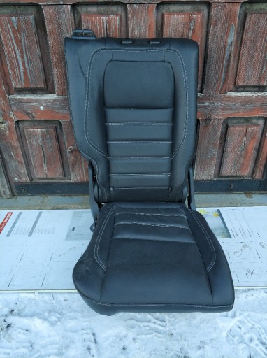 Zdjęcie oferty: Kanapa fotel oparcie skóra Ford Escape USA