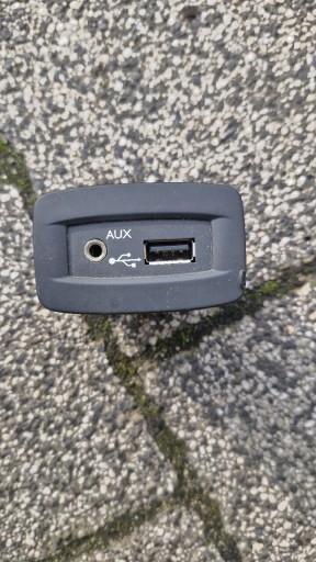 Zdjęcie oferty: GNIAZDO USB AUX RENAULT SCENIC 3 MEGANE 280230006R